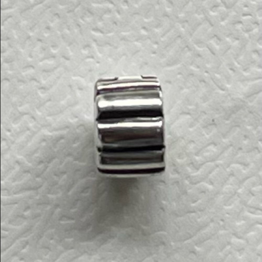 Pandora Sterling Silver 925 Ridges Clip Charm
